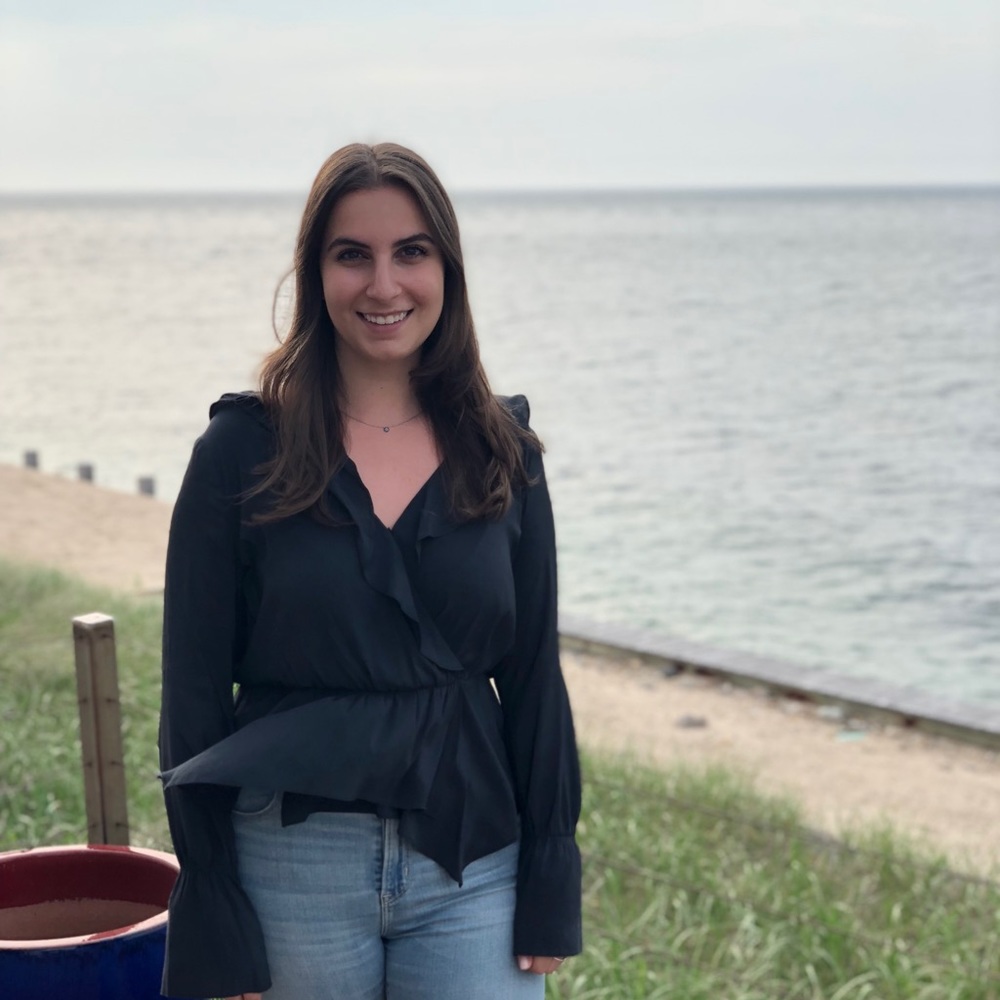 Meet your Posher, Alessandra